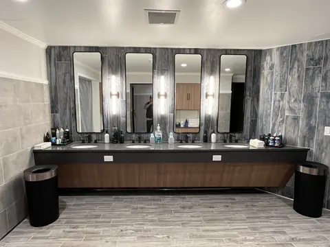 The new vanity run seen from the side.